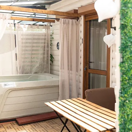 Vinoport Apartmanhaz Apart Otel